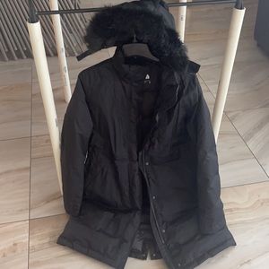 North Face down coat w/ removable fur hood